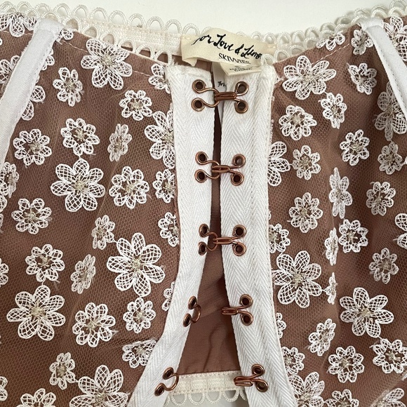 For Love and Lemons Lace Corset Tube Top - Picture 3 of 8